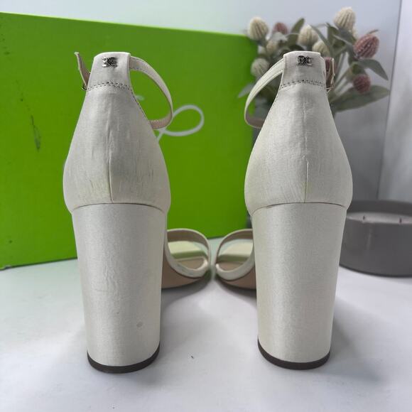 Sam Edelman Yaro Pearl/Ivory Satin Ankle Strap Block Heel Sandals Women's US 10W - Picture 4 of 13